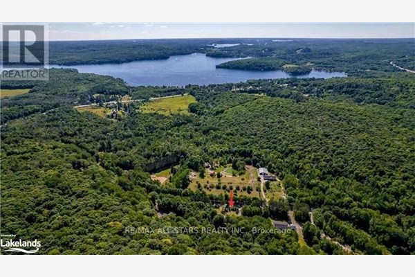 1070 TALLY HO WINTER PARK RD, Lake of Bays