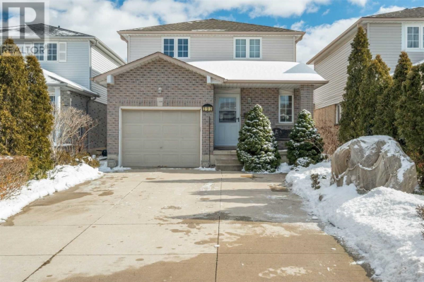 390 REXFORD DR, Hamilton
