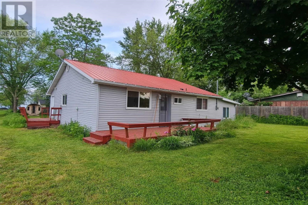 3018 LAKESHORE RD, Haldimand