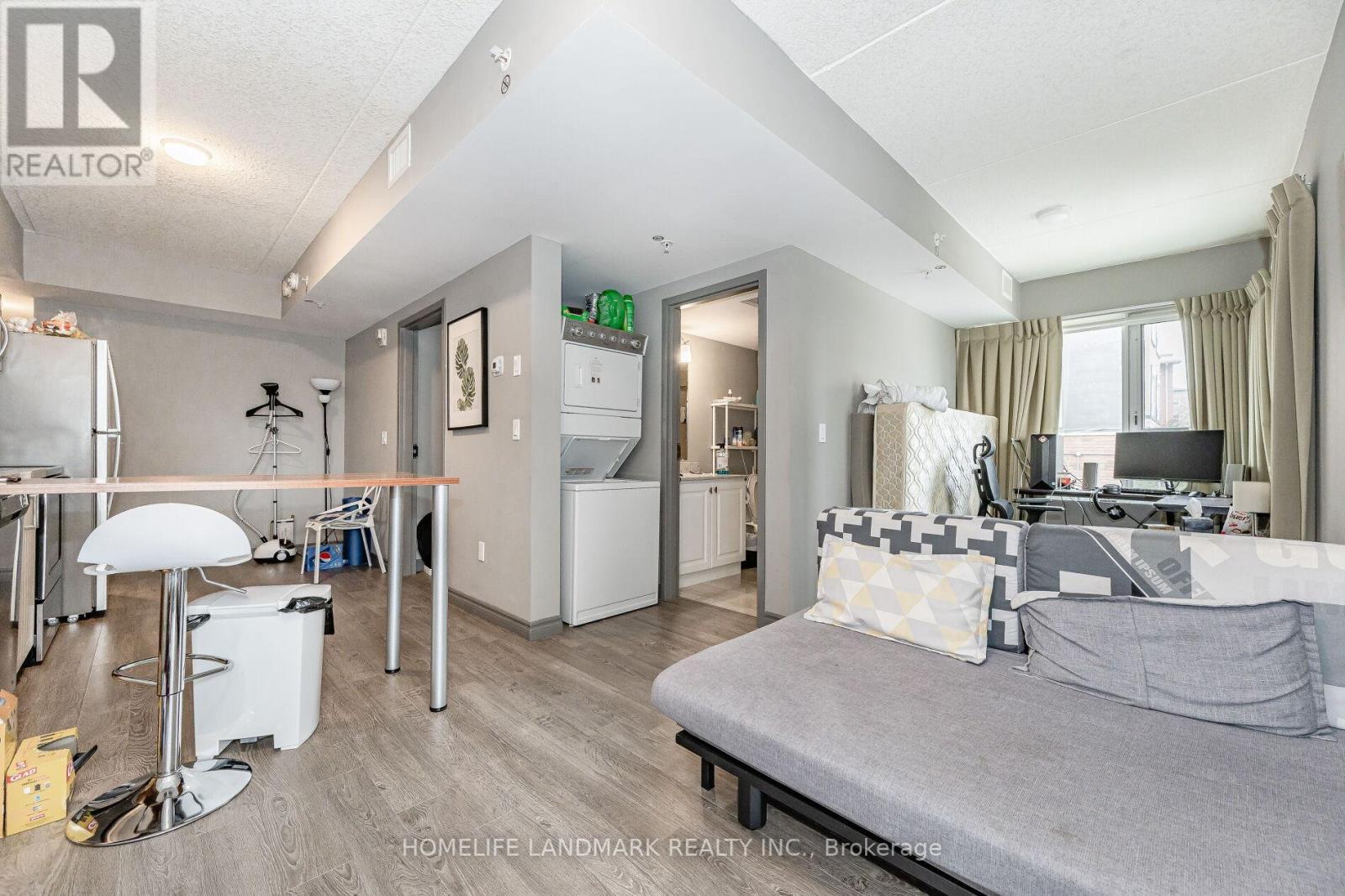 Listing X5945436 - Large Photo # 1