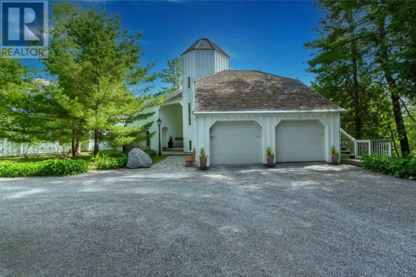 3592 KRAUMANIS RD, Hamilton Township