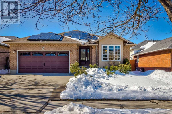 56 HIGHBURY DR, Hamilton