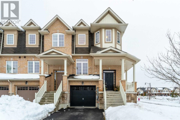 2 HUGILL WAY, Hamilton