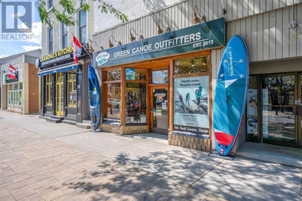 90 KING ST W, Cobourg
