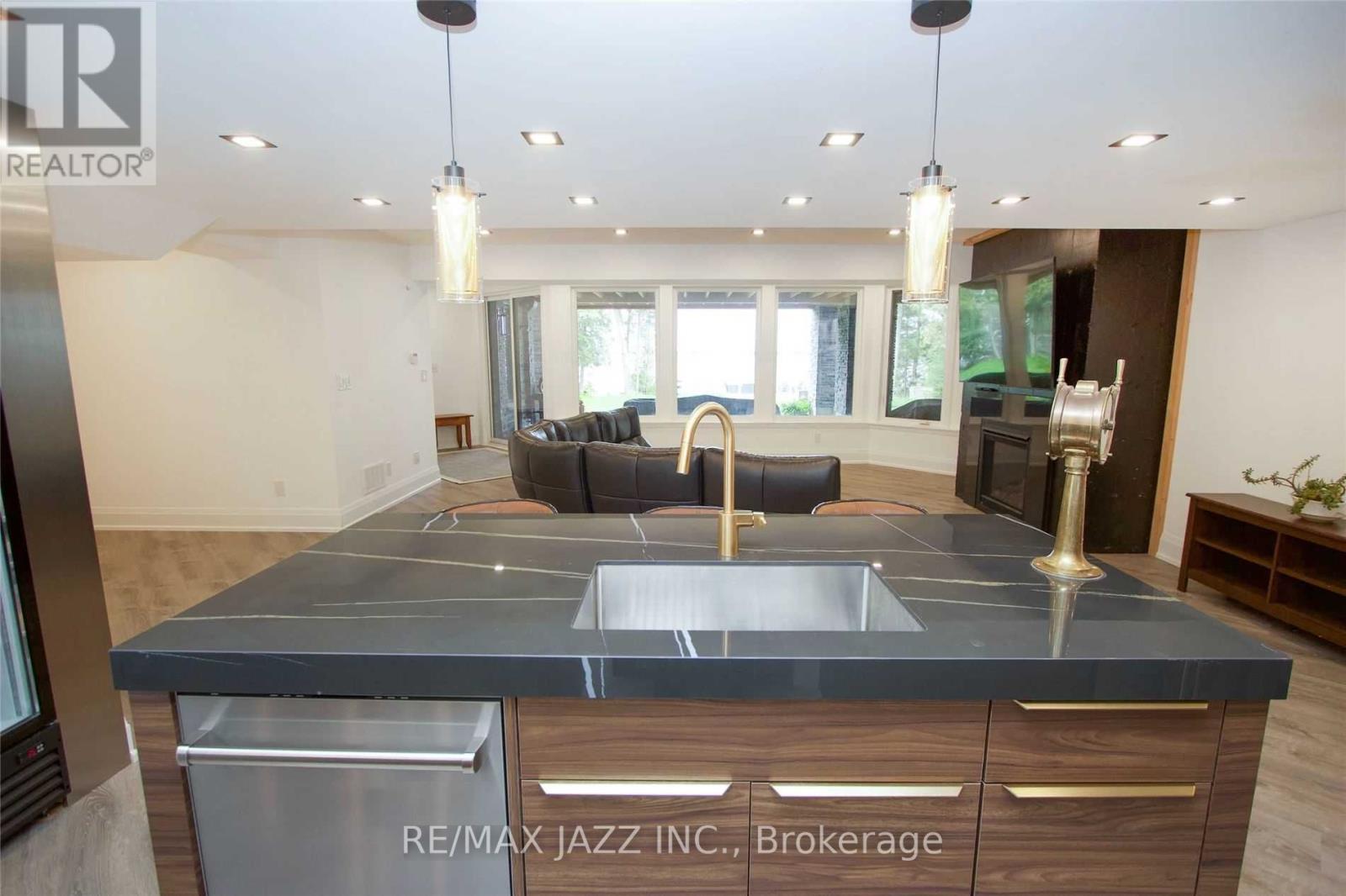 Listing X5956245 - Large Photo # 37