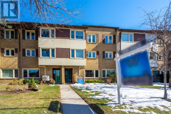187 QUEEN ST S, Hamilton