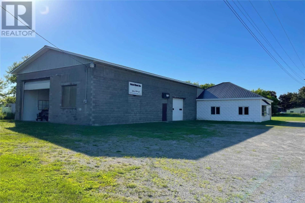 4574 BURNHAM ST N, Hamilton Township