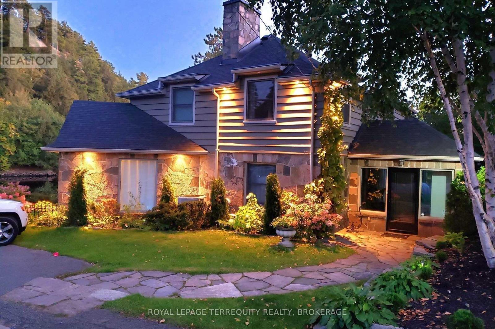 Listing X5960603 - Large Photo # 39