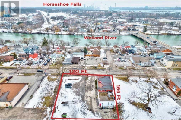 3786 MAIN ST, Niagara Falls