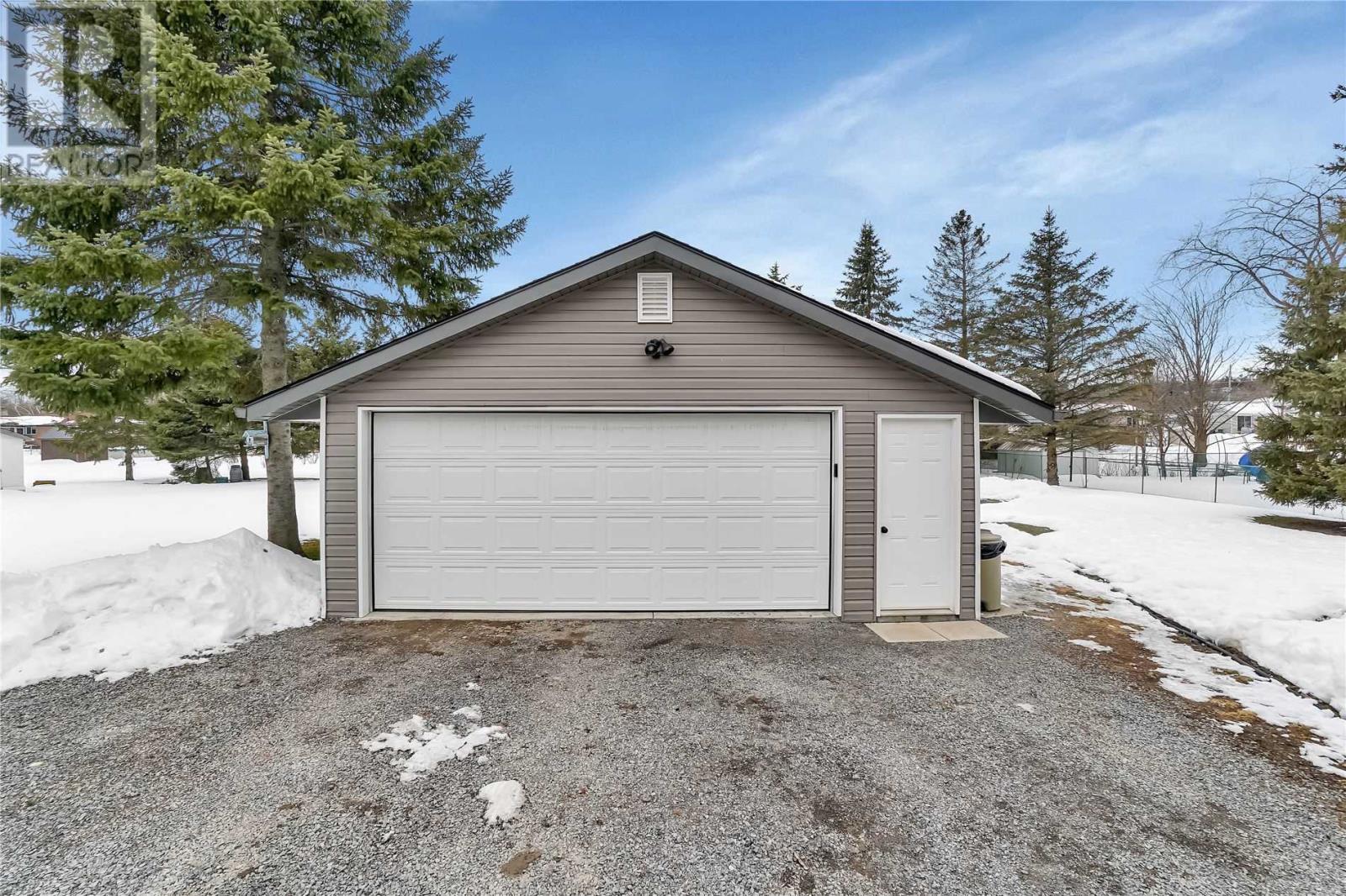 Listing X5961697 - Large Photo # 34