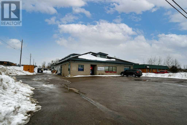 385 LANSDOWNE ST E, Peterborough