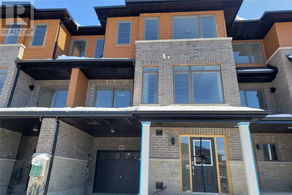#107 -61 SOHO ST, Hamilton