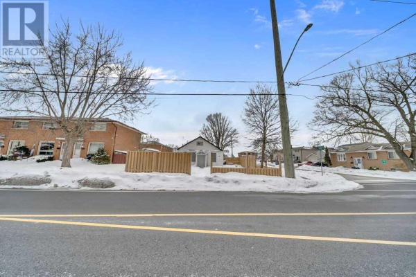 76 AVENUE RD, Cambridge