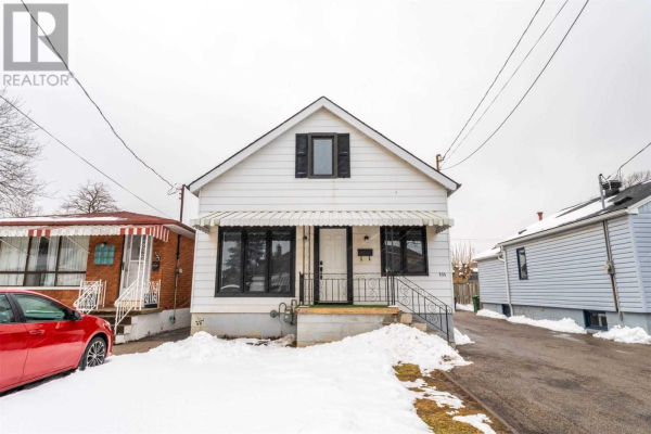 535 BARNABY ST, Hamilton