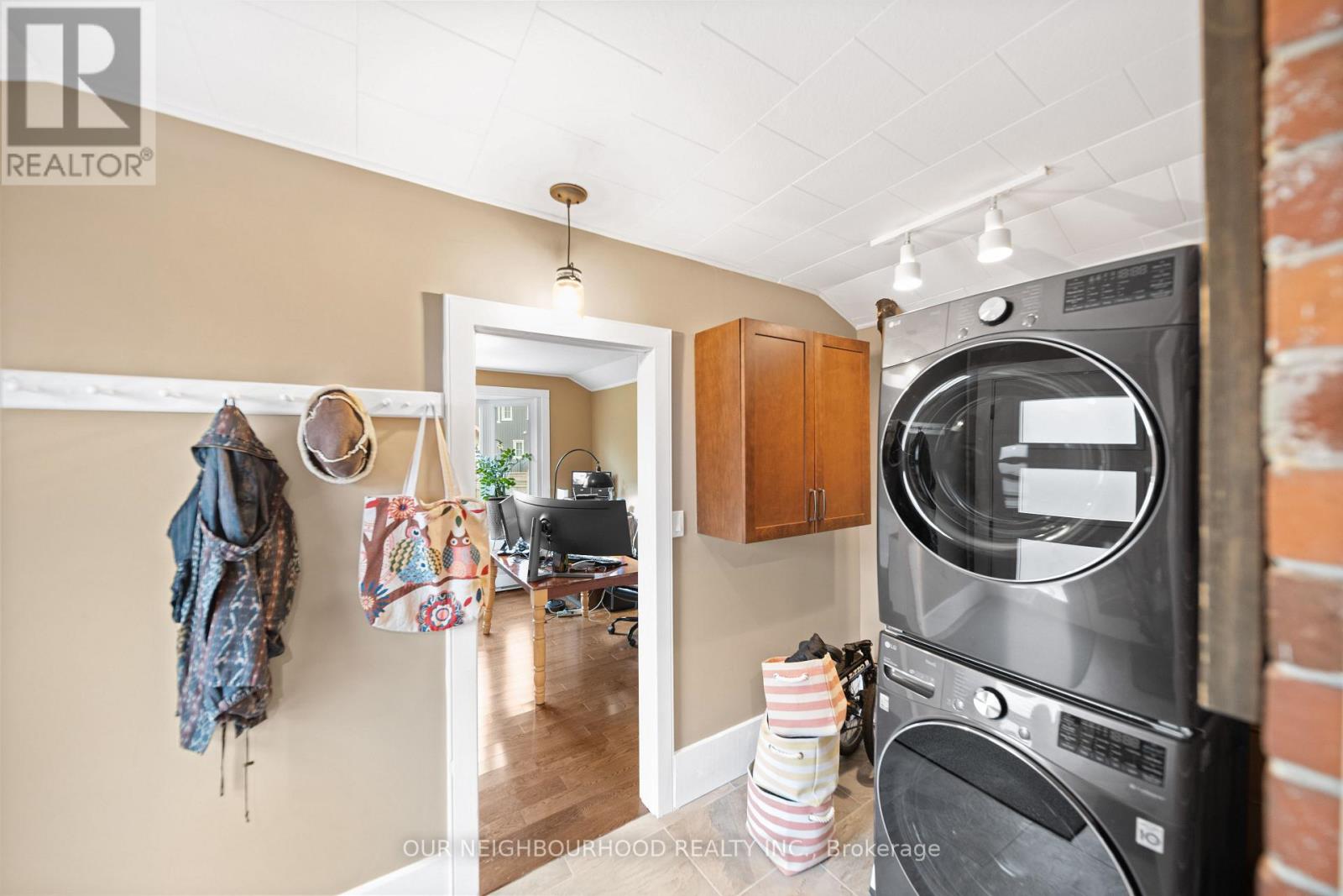 Listing X5970016 - Large Photo # 16