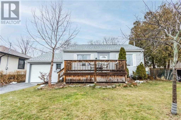 147 MONTROSE AVE, Hamilton