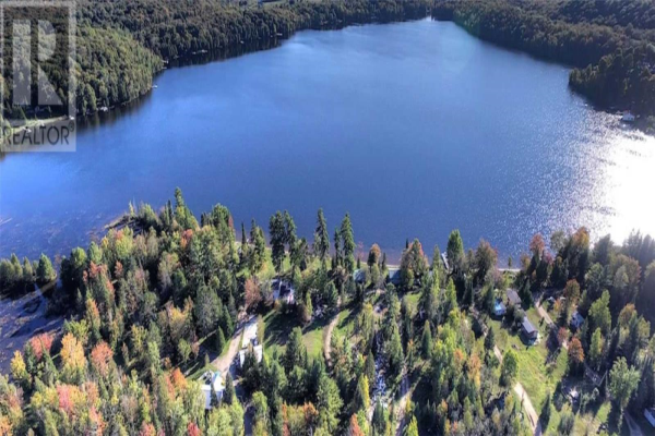 1203 INLET BAY RD, Highlands East
