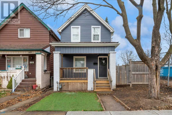 167 BARNESDALE AVE N, Hamilton