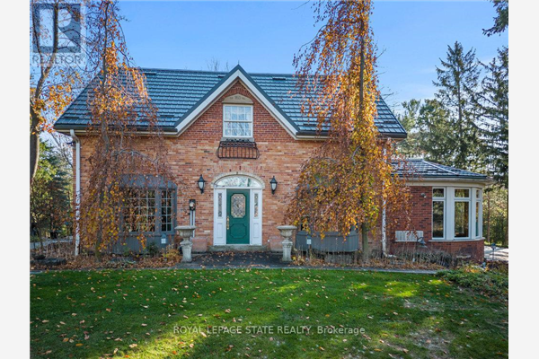492 GOVERNORS RD, Hamilton
