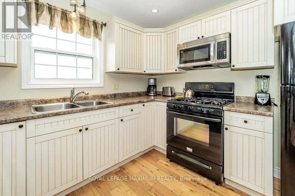 #126-7 -1052 RAT BAY RD, #126-7