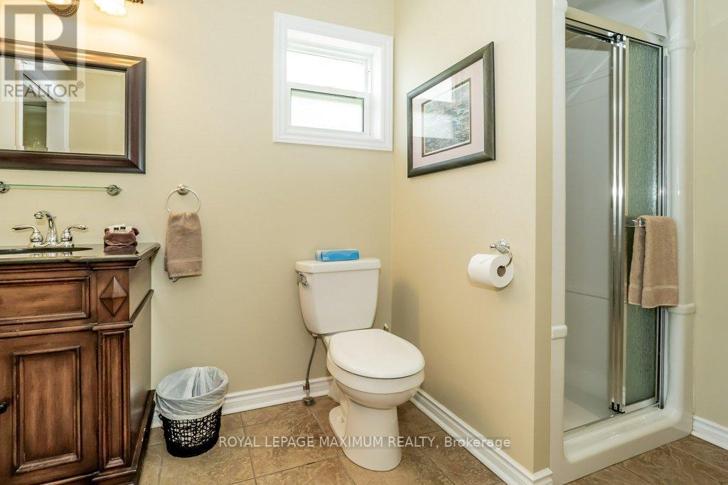 #126-7 -1052 RAT BAY RD, #126-7