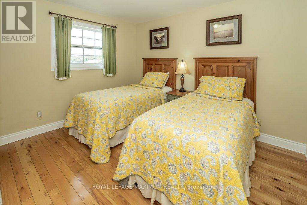 #126-7 -1052 RAT BAY RD, #126-7