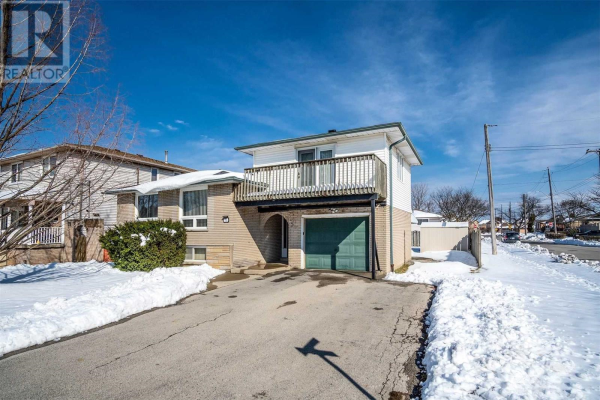 75 ATERNO DR, Hamilton