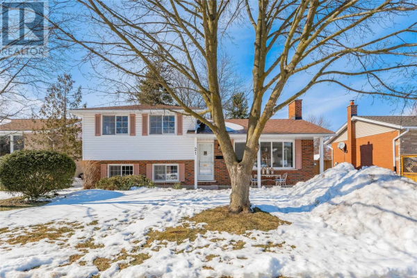 21 FLANDERS RD, Guelph