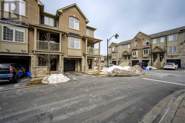 #22 -215 DUNDAS ST, Hamilton