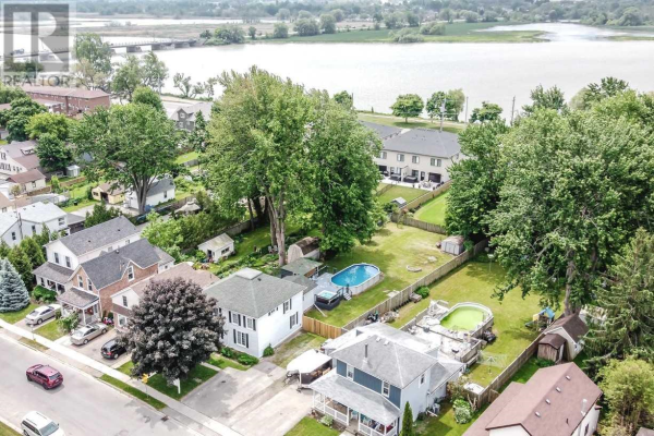 230 LOCK ST W, Haldimand