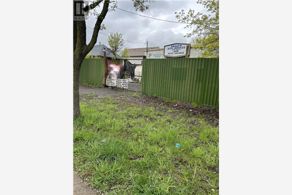 30 LINDEN ST, Hamilton