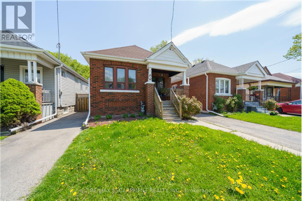 82 BARONS AVE N, Hamilton