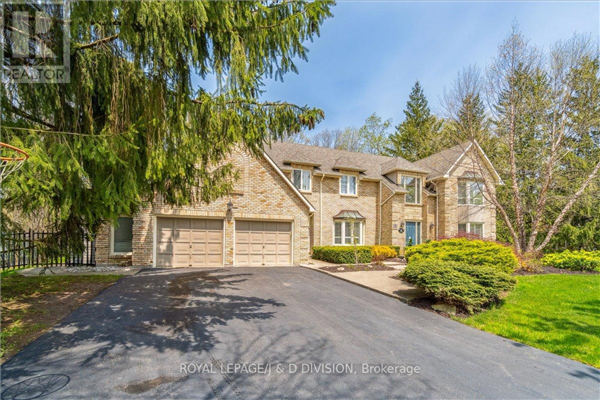 53 WOODEND DR, Hamilton