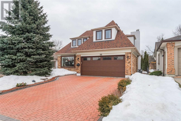 90 FORFAR AVE, Kitchener
