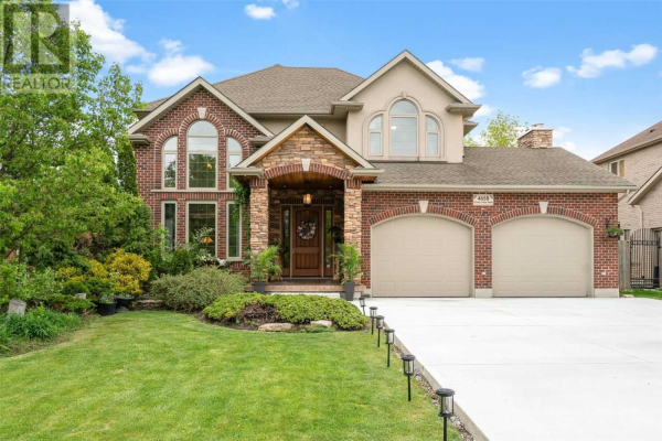 4658 LYONS PKWY, Niagara Falls