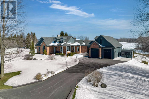 412 CONCESSION 8  RD E, Hamilton