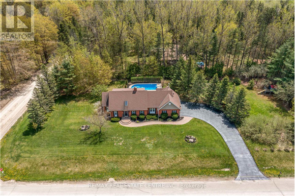 2 ERINWOOD DR, Erin