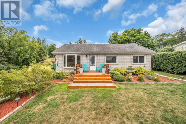 5098 OAK ST, Hamilton Township