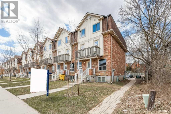 #23 -142 YORK RD, Guelph