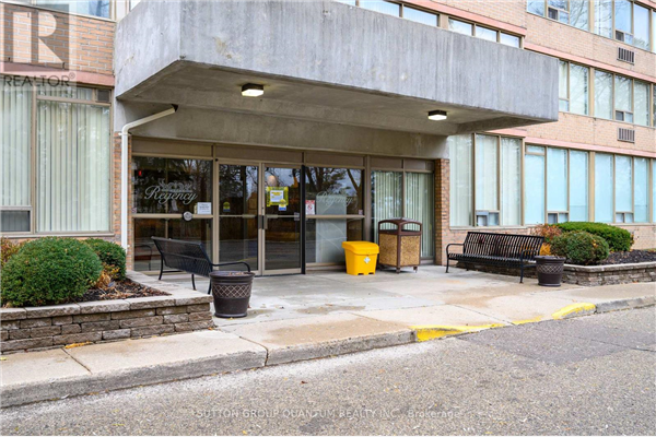 #802 -3227 KING ST E, Kitchener