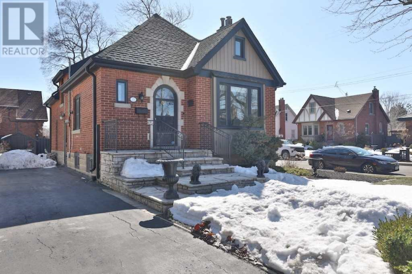 37 SEARLE ST, Hamilton