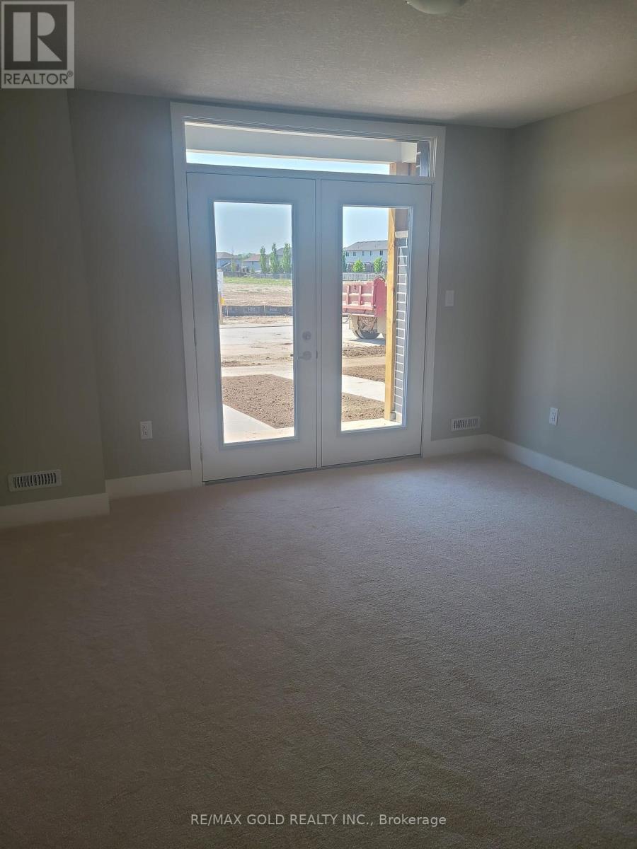 Listing X6002716 - Large Photo # 3
