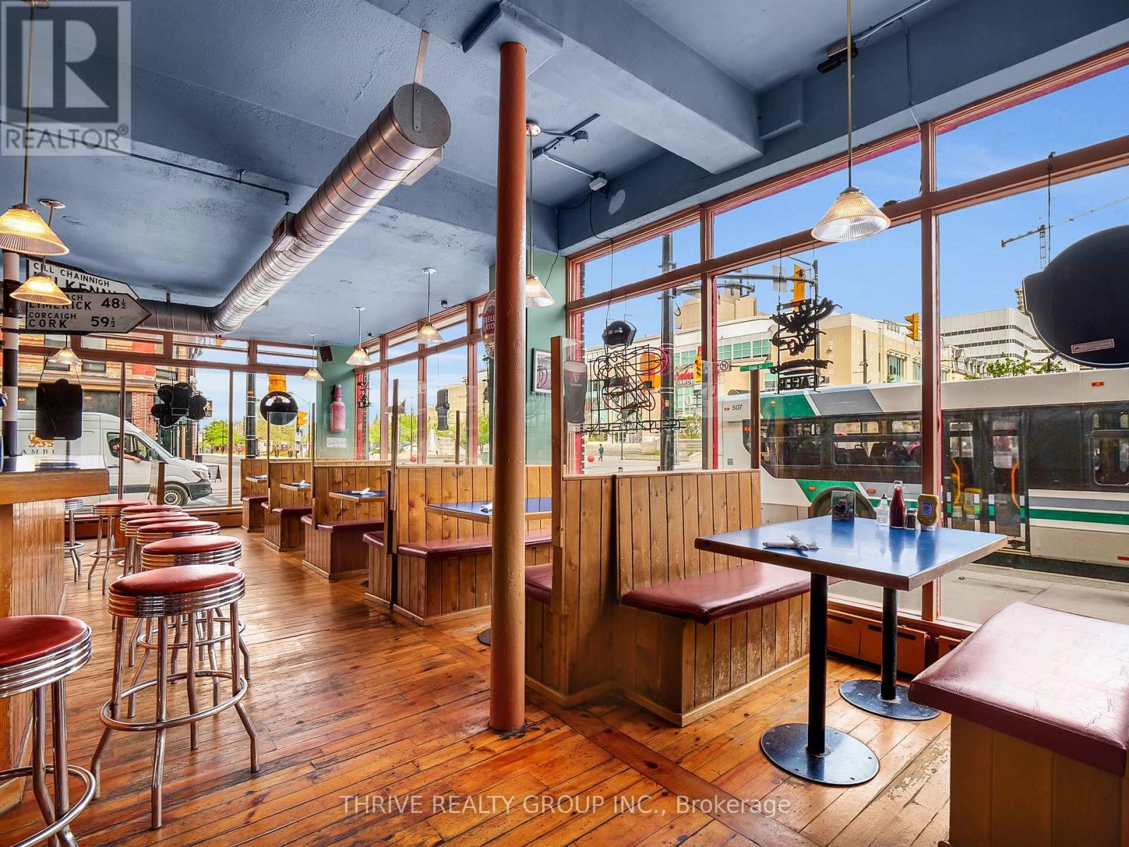 109 KING ST