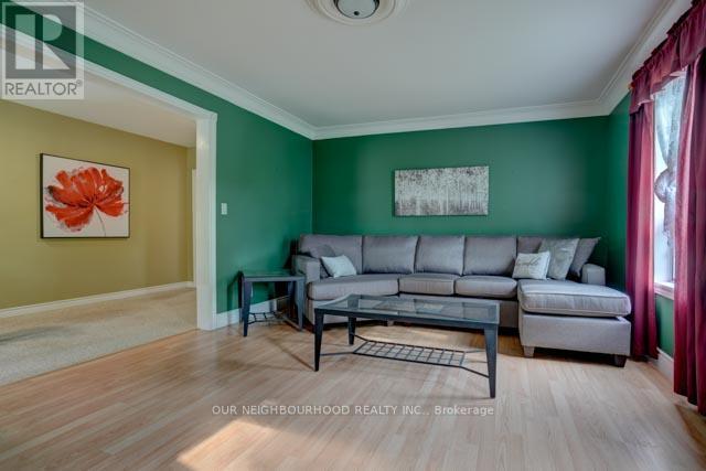 Listing X6009396 - Large Photo # 16