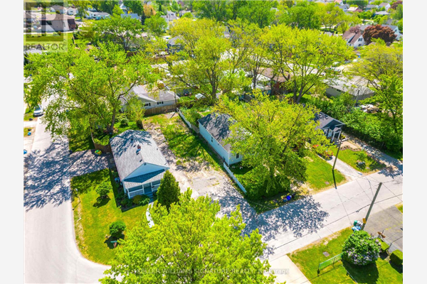 12 THORNTON ST, St. Catharines