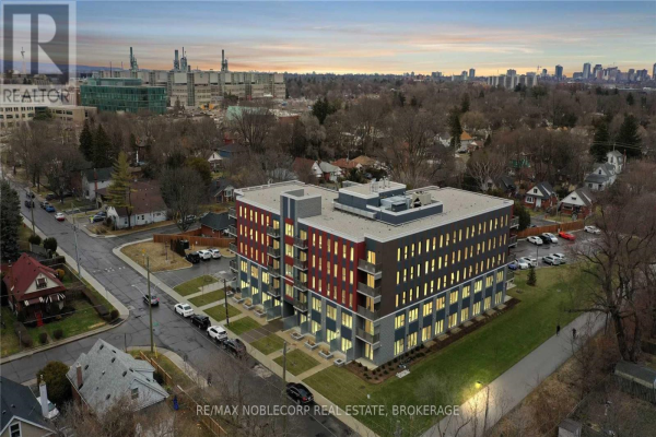 #325 -77 LELAND ST, Hamilton