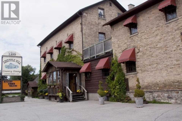 80-84 BROCK RD S, Puslinch