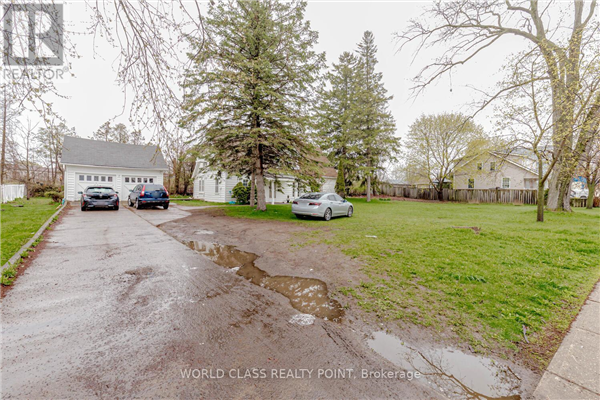 1701 KING ST E, Cambridge