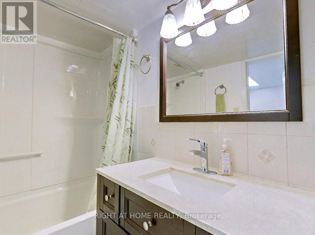 Listing X6015148 - Large Photo # 29