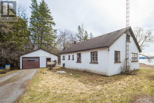112 THRASHER LANE, Quinte West
